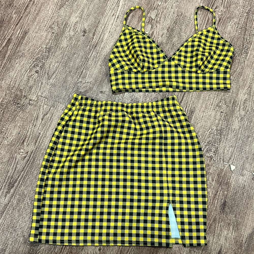 Shein Yellow Plaid Skirt and Bustier Set‎